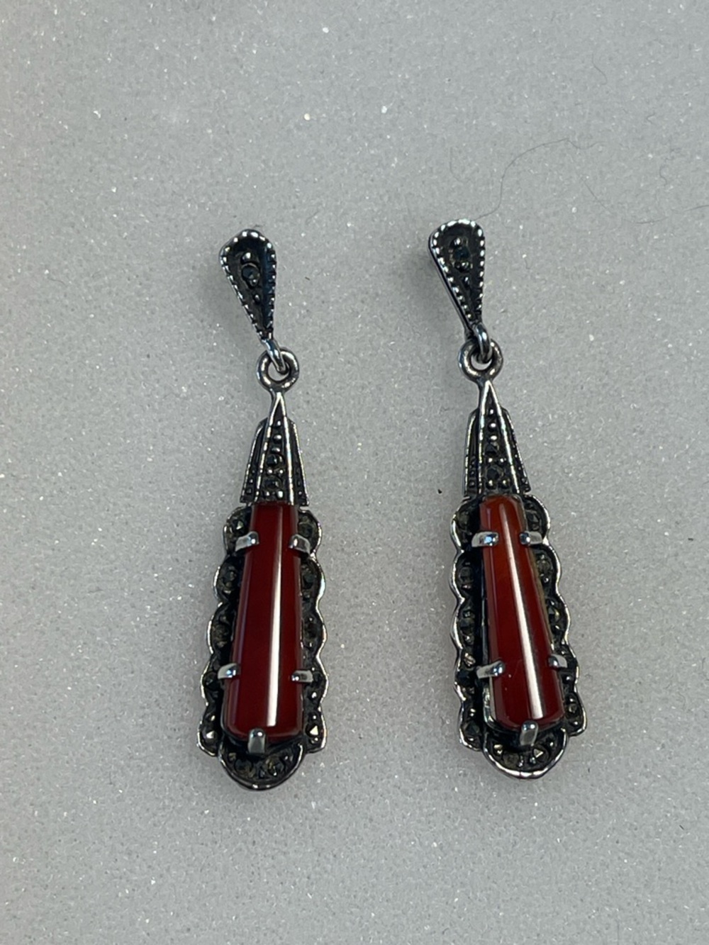 Carnelian Agate and Marcasite 1.5” dangle earrings stamped CW